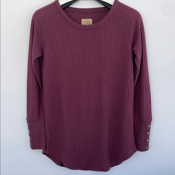 Chaser Women's Waffle Knit Thermal Top Burgundy with Buttoned Sleeves Medium - Picture 1 of 11